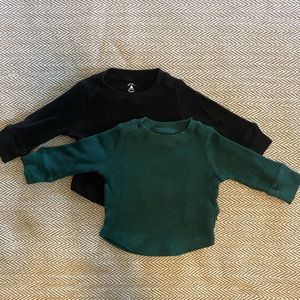 Baby Gap Waffle Knit Long Sleeve Tee (set of two)